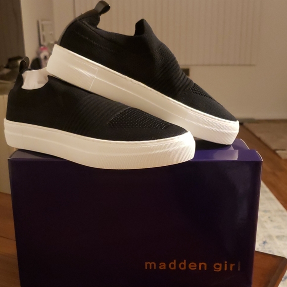 Madden Girl Shoes - New! Madden Girl Buffi Black Knit Sneakers